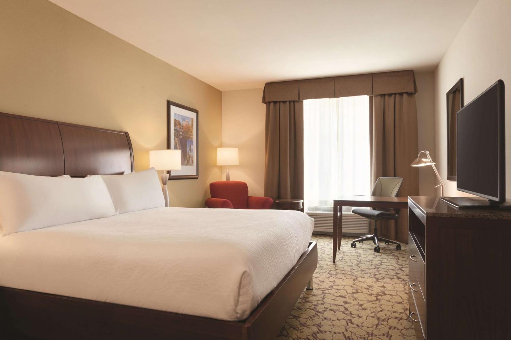 Hilton Garden Inn Boston Logan Airport Exterior foto