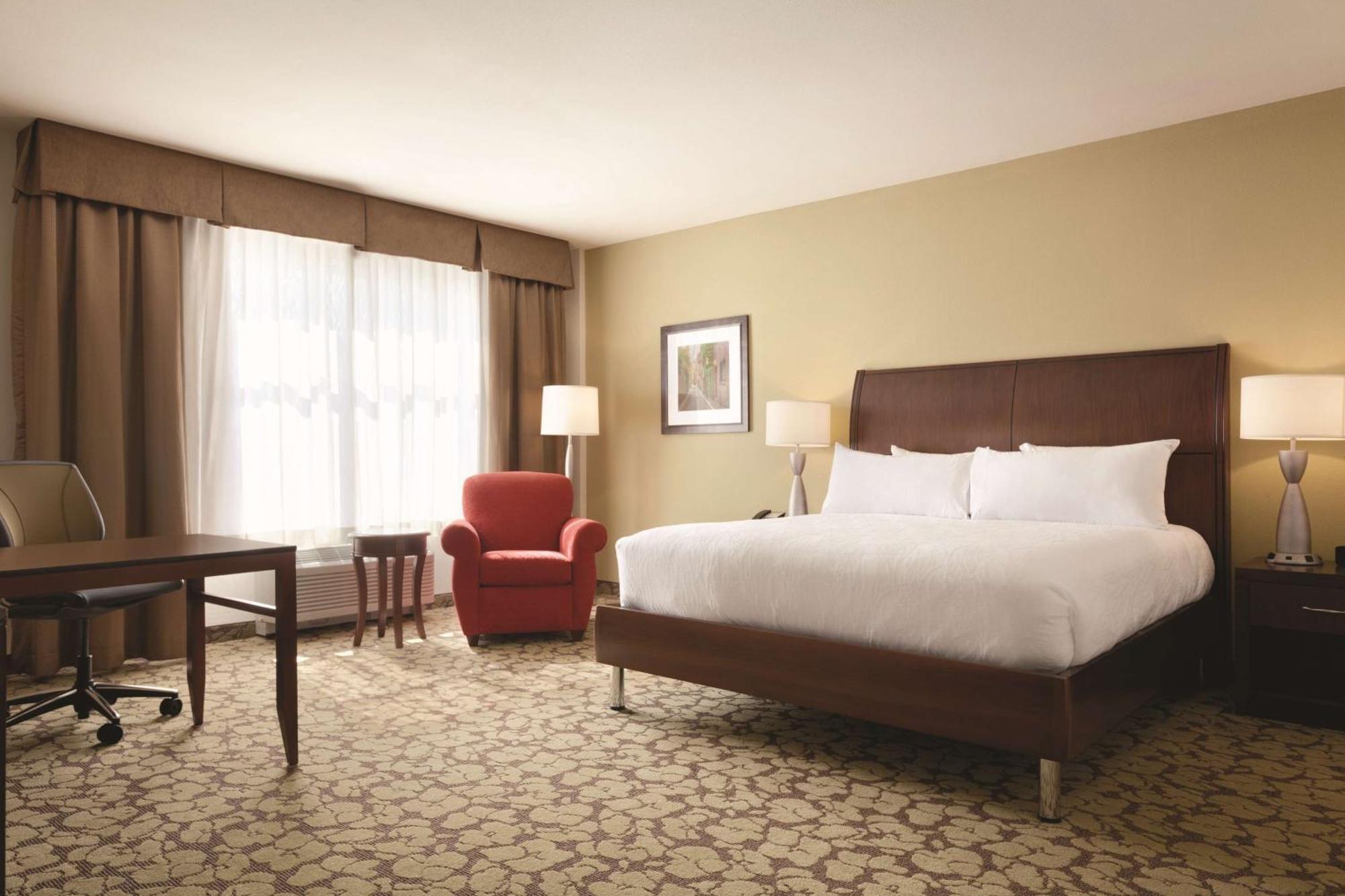 Hilton Garden Inn Boston Logan Airport Exterior foto